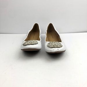 Tahari Women's WMNS White Flats Comfort Shoes